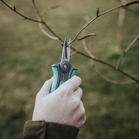 Gartengeräte 3er Set – Handschippe Gartenkralle Pflanzenschere